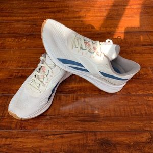 Reebok Floatride Energy Grow Men's- Off White/Brave Blue/Boulder Grey Size 12.5